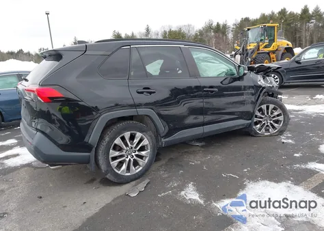 2020 Toyota Rav4 Xle Premium from USA, damaged, VIN 2T3A1RFV8LC060683